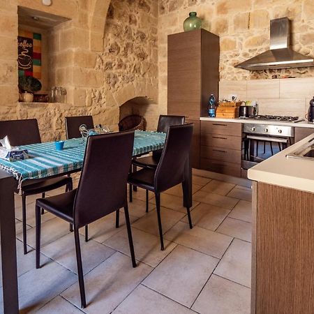 250 Yo Tal-Bambinu Boutique Farmhouse Xagħra Εξωτερικό φωτογραφία